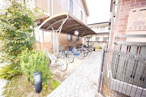 グロリアA棟の物件内観写真